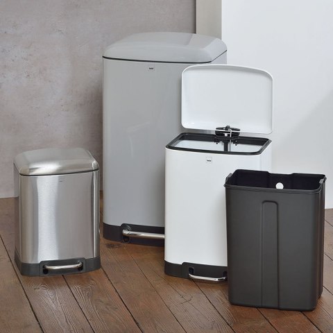 Stalowy kosz na śmieci z pedałem Kela 12 L 27 x 23 x 40 cm