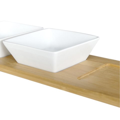 Zestaw 3 kwadratowych porcelanowych miseczek na bambusowej podkładce
