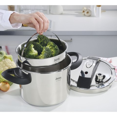 Szybkowar, 4,5 l, śred. 23,5 x 19 cm